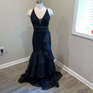 Beautiful Aidan Mattox Evening Gown